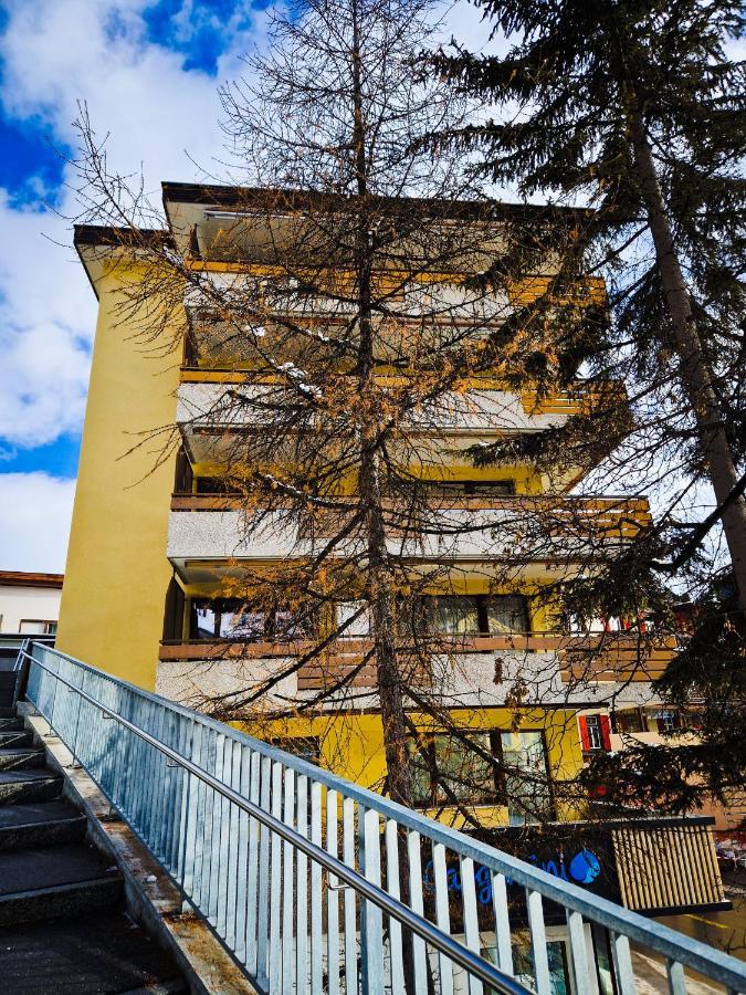 Fewo'S Und Apartment'S Schoeneck Davos Exterior photo